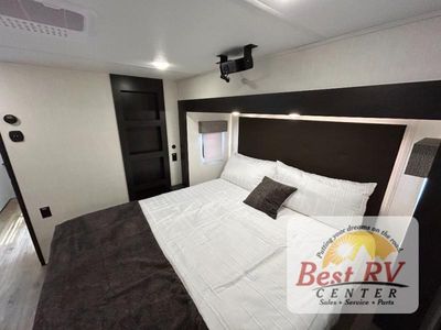 2026 Forest River RV Sabre - Photo 85