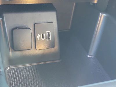 2025 Ford Explorer — photo 29 view