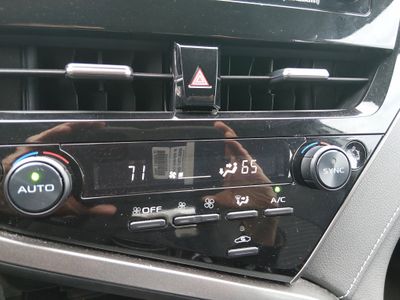 2024 Toyota Camry - Photo 13