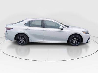 2024 Toyota Camry - Photo 8