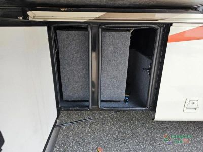2022 Newmar Bay Star — photo 21 view