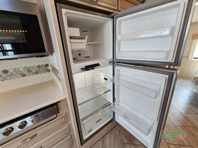 2022 Newmar Bay Star — photo 46 view