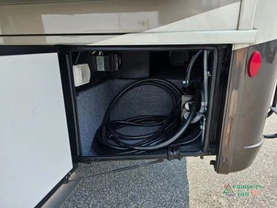 2022 Newmar Bay Star — photo 17 view