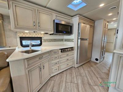 2022 Newmar Bay Star — photo 39 view