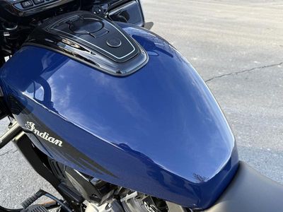 2025 Indian Motorcycle Challenger Dark Horse w/PowerBand Audio Springfield Blue - Photo 13