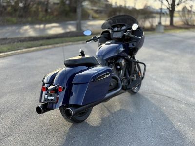 2025 Indian Motorcycle Challenger Dark Horse w/PowerBand Audio Springfield Blue - Photo 4