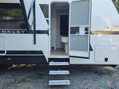 2026 Brinkley Model I — photo 8 view