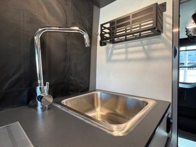 2026 Winnebago REVEL SPORT - Photo 11