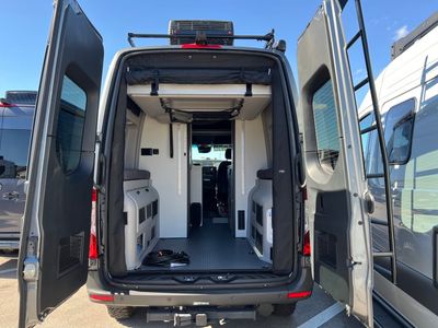 2026 Winnebago REVEL SPORT - Photo 2