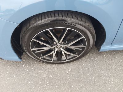 2024 Toyota Camry — photo 10 view