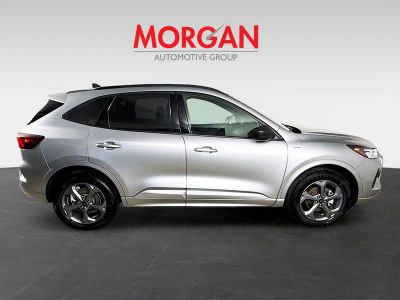 2023 Ford Escape — side profile view