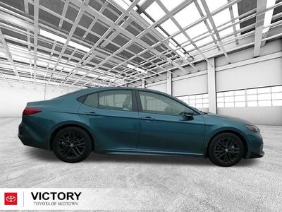 2025 Toyota Camry - Photo 2