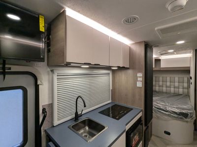 2025 Coachmen Cross Trail EV - Photo 3