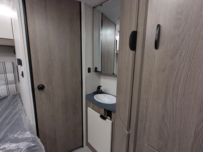 2025 Coachmen Cross Trail EV - Photo 25