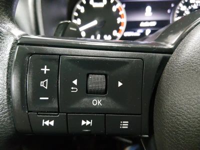 2024 Nissan Rogue — photo 17 view