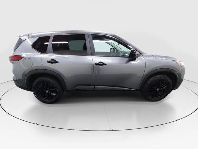 2024 Nissan Rogue — photo 8 view