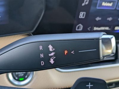2025 Chevrolet Equinox - Photo 16
