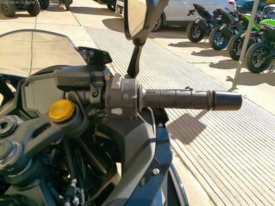 2025 Kawasaki NINJA ZX-4R ABS - Photo 8