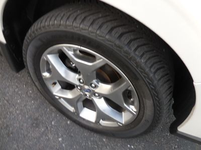 2017 Subaru Forester - Photo 32