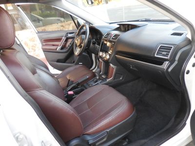 2017 Subaru Forester - Photo 11