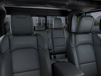 2026 Jeep Gladiator — photo 26 view