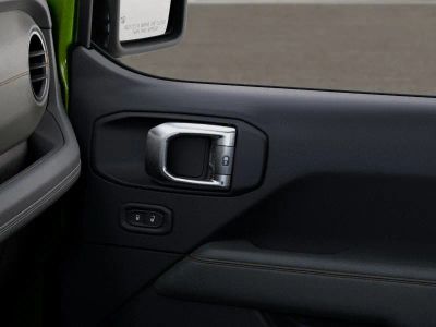 2026 Jeep Gladiator — photo 25 view