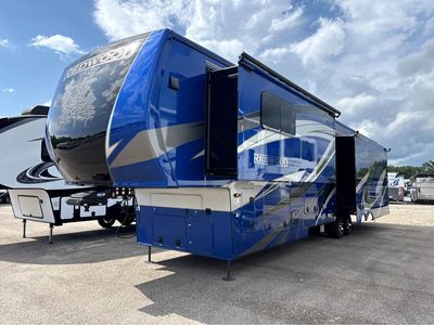 2024 CROSS REDWOOD — rear three-quarter view