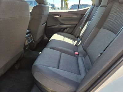 2025 Toyota Camry — photo 17 view
