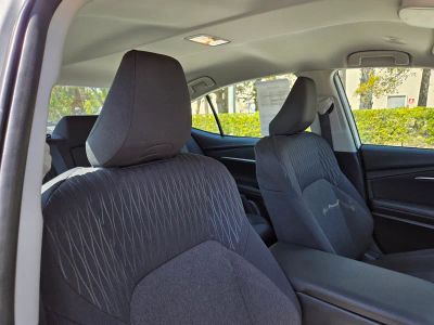 2025 Toyota Camry — photo 11 view