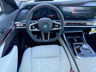 2026 BMW i7 — photo 17 view