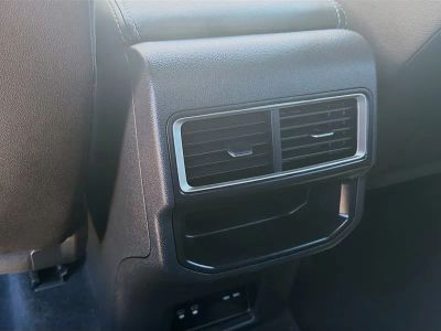 2025 Volkswagen Atlas Cross Sport — photo 22 view