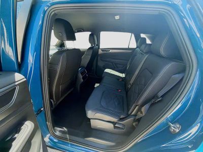 2025 Volkswagen Atlas Cross Sport — photo 23 view