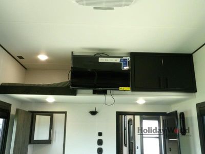 2025 Keystone Fuzion - Photo 12