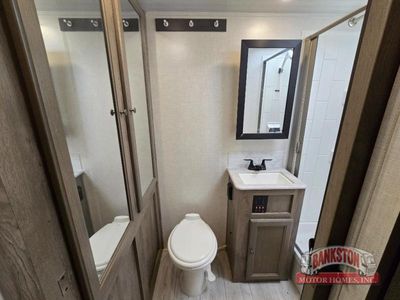 2022 Surveyor Legend 252RBLE - Photo 19