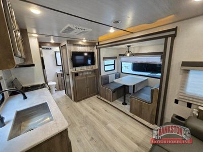 2022 Surveyor Legend 252RBLE - Photo 29
