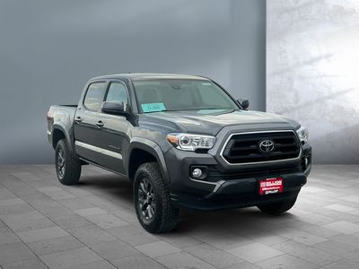 2023 Toyota Tacoma — photo 8 view