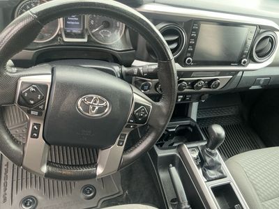 2023 Toyota Tacoma — photo 14 view