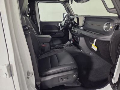 2026 Jeep Gladiator — photo 20 view