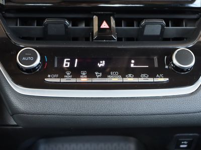 2023 Toyota Corolla FWD - Photo 20