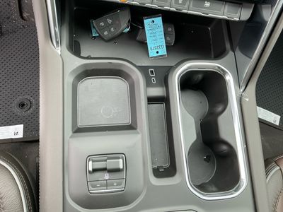 2026 GMC Sierra 3500HD - Photo 13