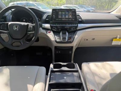 2026 Honda Odyssey — photo 9 view