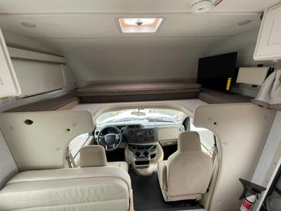 2026 Thor Motor Coach Chateau - Photo 30