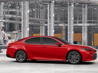 2026 Toyota Camry — photo 13 view