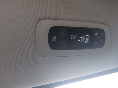 2023 Chrysler Pacifica — photo 21 view