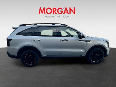 2026 Kia Sorento — photo 8 view