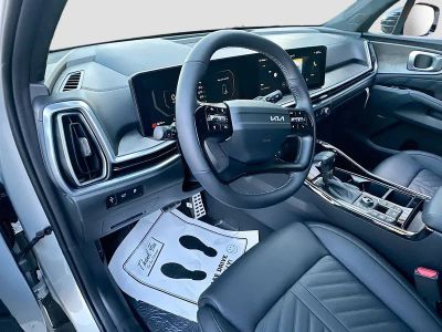 2026 Kia Sorento — photo 9 view