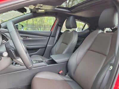 2026 Mazda Mazda3 — photo 17 view