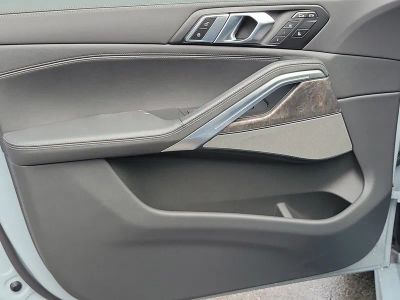 2026 BMW X6 — photo 17 view