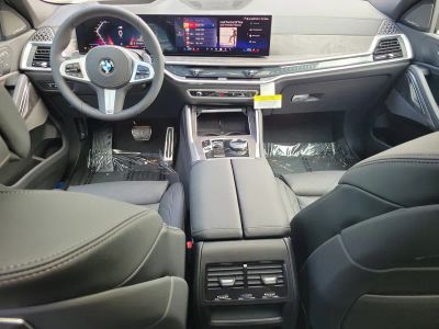 2026 BMW X6 — photo 14 view