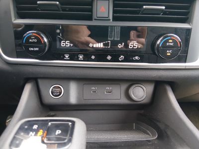 2023 Nissan Rogue - Photo 13